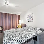 Spacious Studio With Sea View
